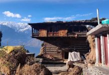 Lối kiến trúc độc đáo trên dãy Himalaya bất chấp động đất