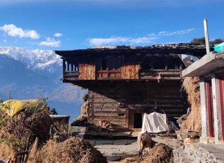 Lối kiến trúc độc đáo trên dãy Himalaya bất chấp động đất