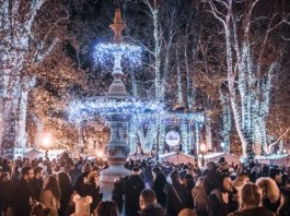 Oanh tạc 7 khu chợ giáng sinh ở châu Âu rực rỡ sắc màu có thể bạn chưa biết