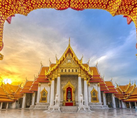 Những ngôi chùa đẹp nhất thế giới để đi hành hương đầu năm