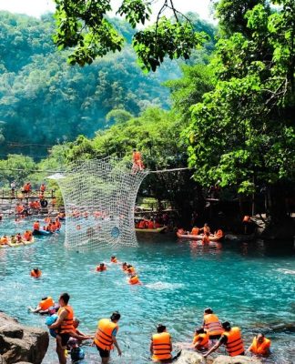 Phong Nha - Kẻ Bàng có đa dạng điểm du lịch dành cho du khách. Ảnh: Chay Lap Farmstay.