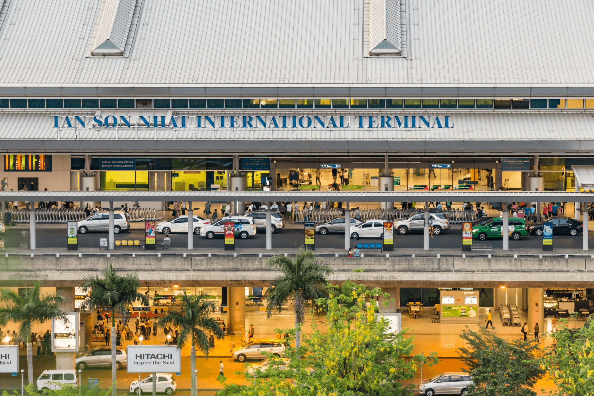 Tân Sơn Nhất là sân bay lớn hiếm hoi sở hữu vị trí thuận lợi ngay trong thành phố