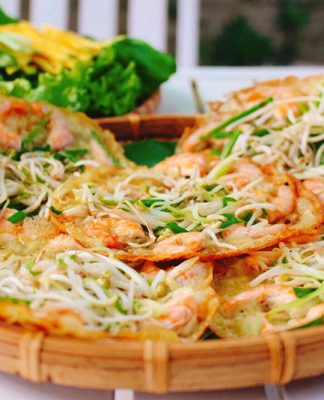 Top 10 quán bánh xèo tôm nhảy Quy Nhơn gây nhớ thương thực khách