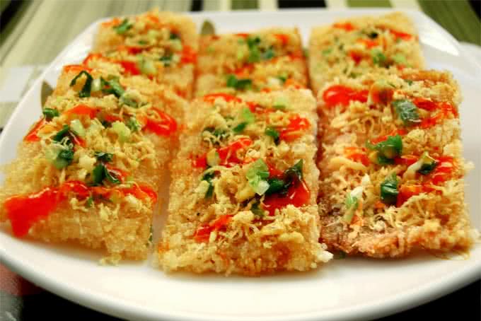 Cơm cháy chà bông   