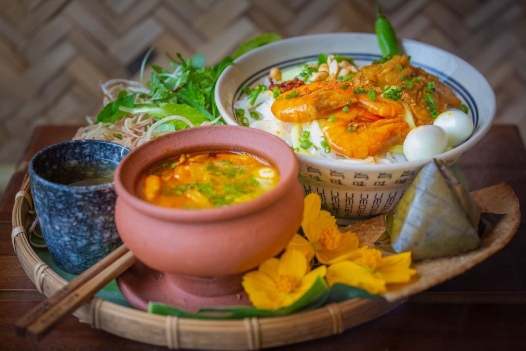 Mì Quảng Đà Nẵng – Linh Hồn Ẩm Thực Miền Trung Nắng Gió