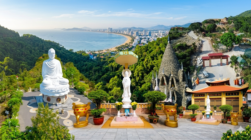 Top 5 ngôi chùa đẹp và linh thiêng bậc nhất Khánh Hòa