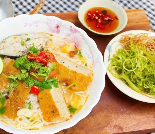 Nha Trang Ăn Gì? Những Món Đặc Sản Không Nên Bỏ Qua